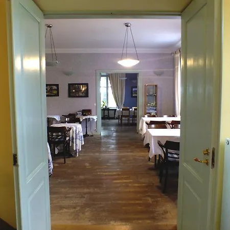 Loona Manor Kihelkonna