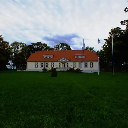Loona Manor *
