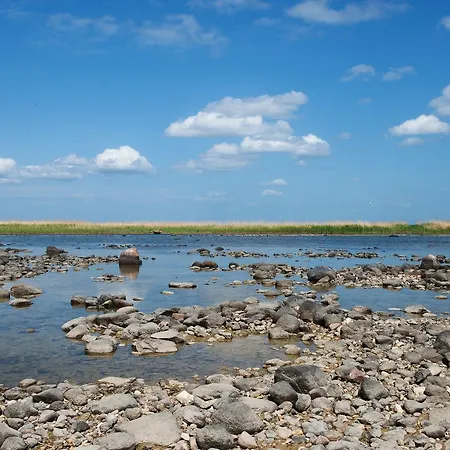 Loona Manor Kihelkonna