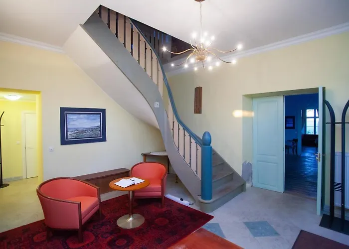 Loona Manor Hotell Kihelkonna